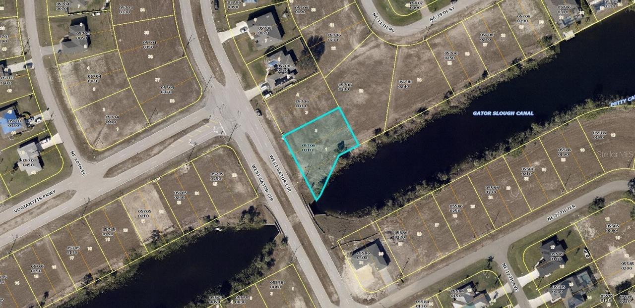 3741 W Gator Cir., Cape Coral, FL 33909