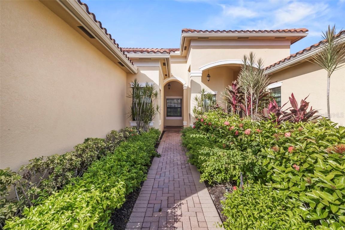 13441 Monticello Blvd., Naples, FL 34109