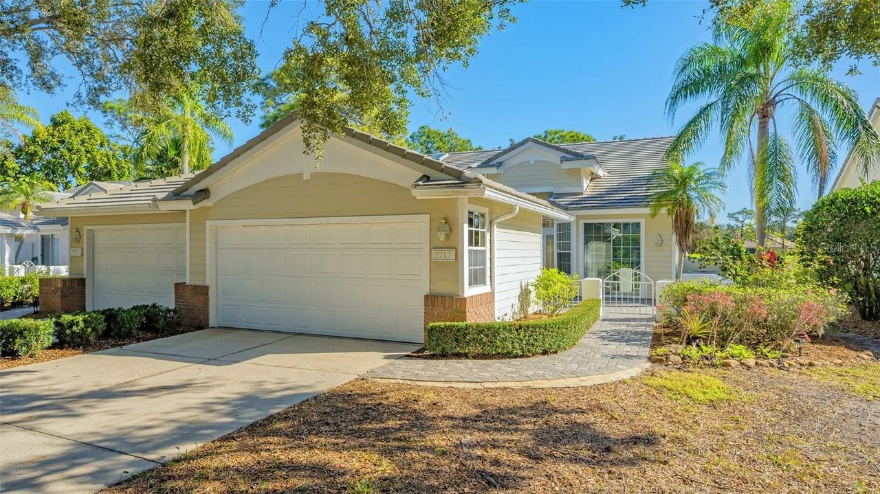 7717 Whitebridge Glen, University Park, FL 34201