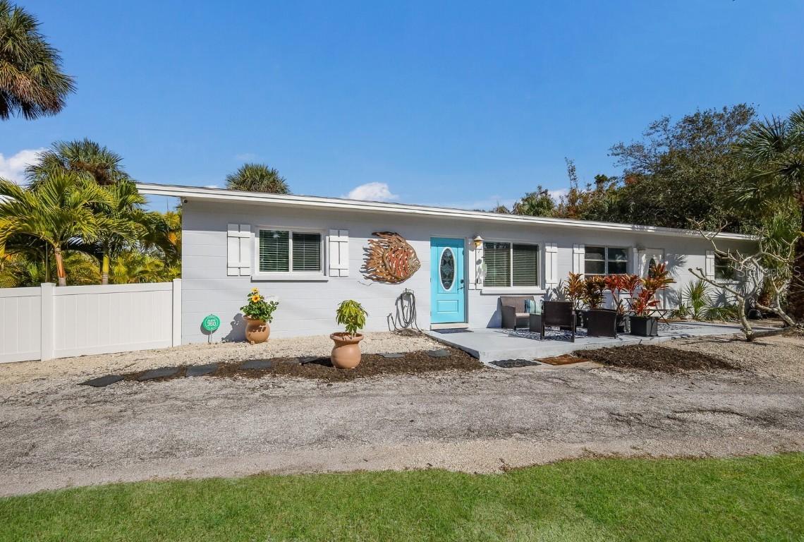 201 75th St., Holmes Beach, FL 34217