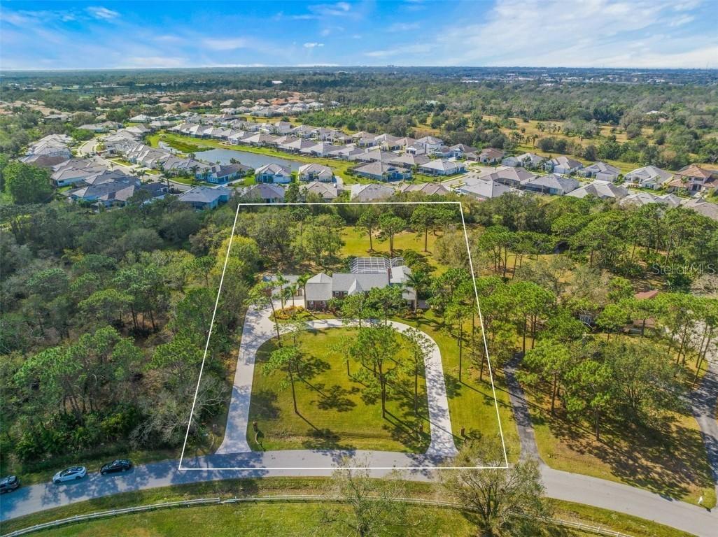 7103 Wild Horse Cir., Sarasota, FL 34241