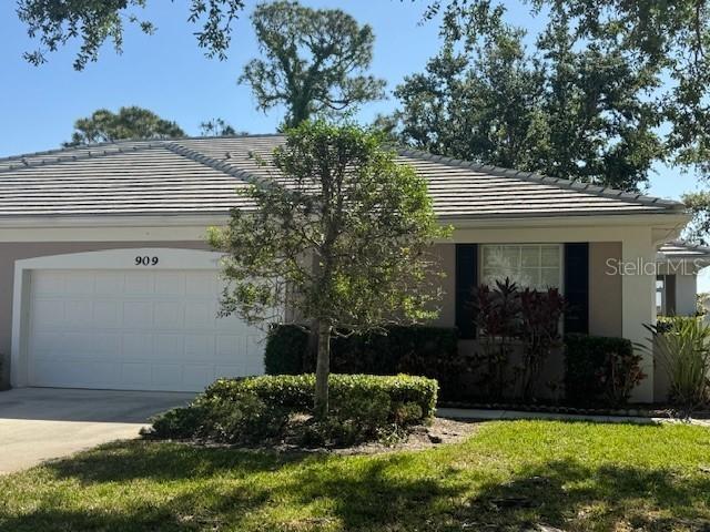 909 Barclay Ct., Venice, FL 34293