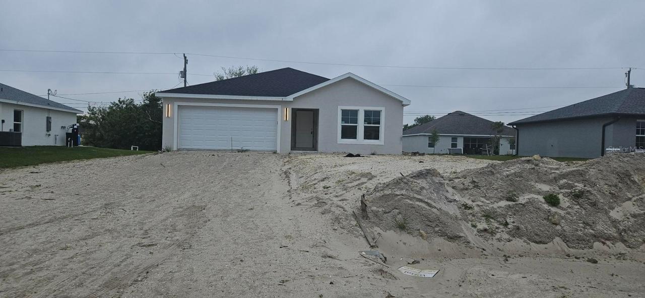 1736 NW 2nd Pl., Cape Coral, FL 33993