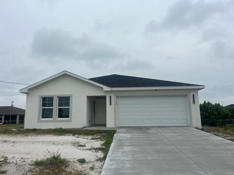 2619 NW 9th Ave., Cape Coral, FL 33993