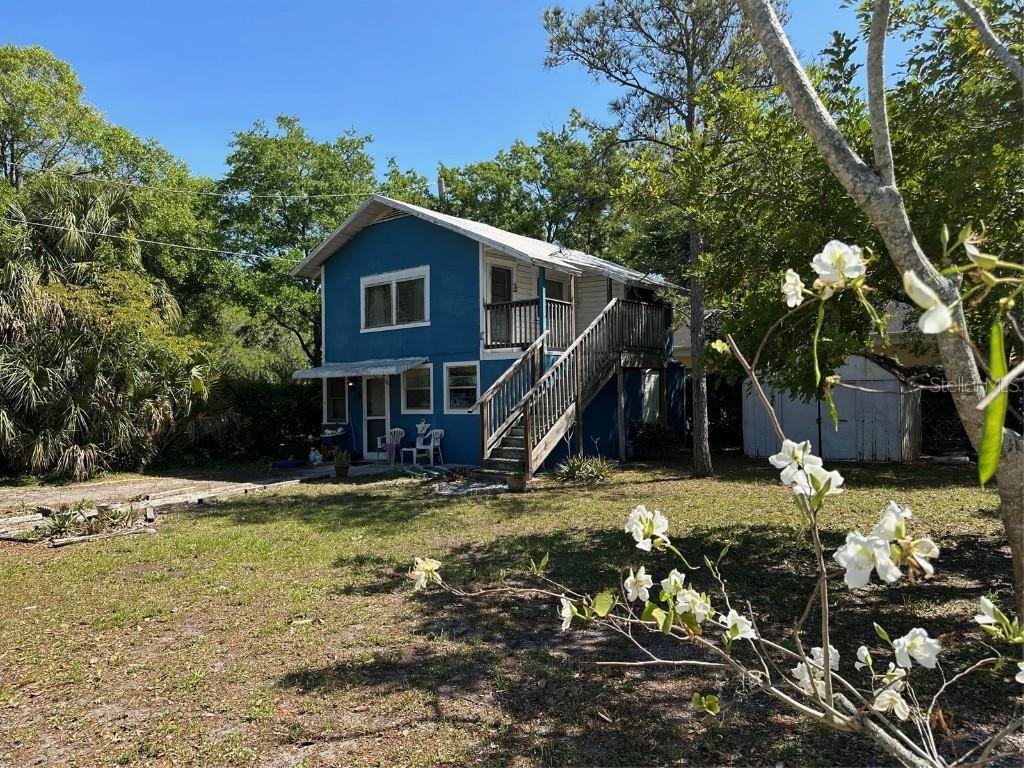 501 5th Avenue Dr., Bradenton, FL 34208