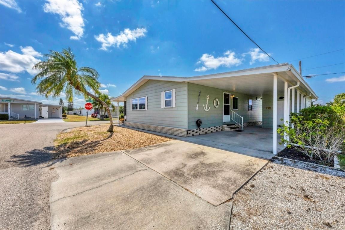 1105 E 43rd Avenue Dr., Ellenton, FL 34222