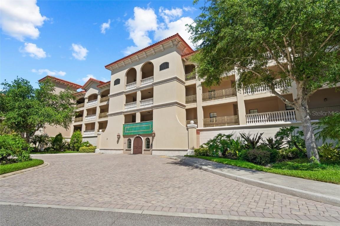 7718 Lake Vista Ct. #405, Lakewood Ranch, FL 34202
