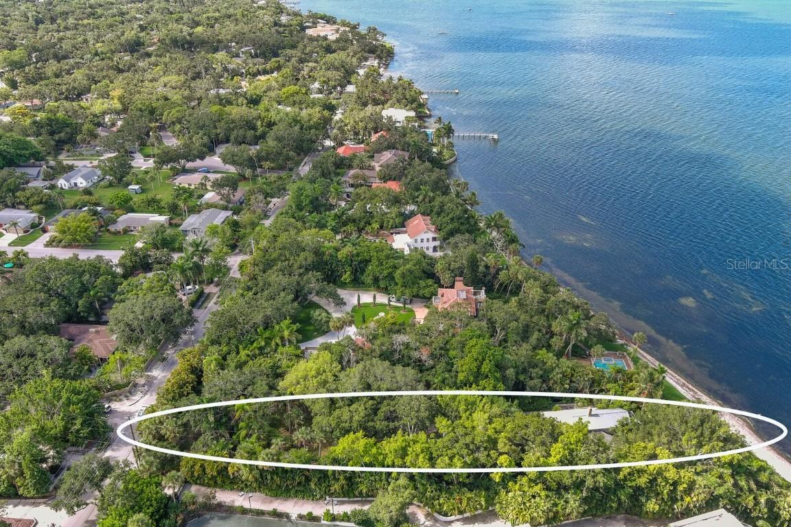 3301 Bay Shore Rd., Sarasota, FL 34234