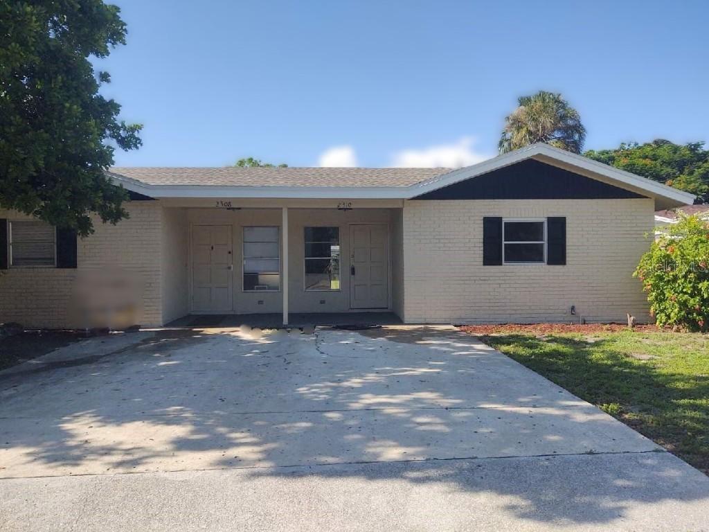 2308 Flamingo Blvd., Bradenton, FL 34207