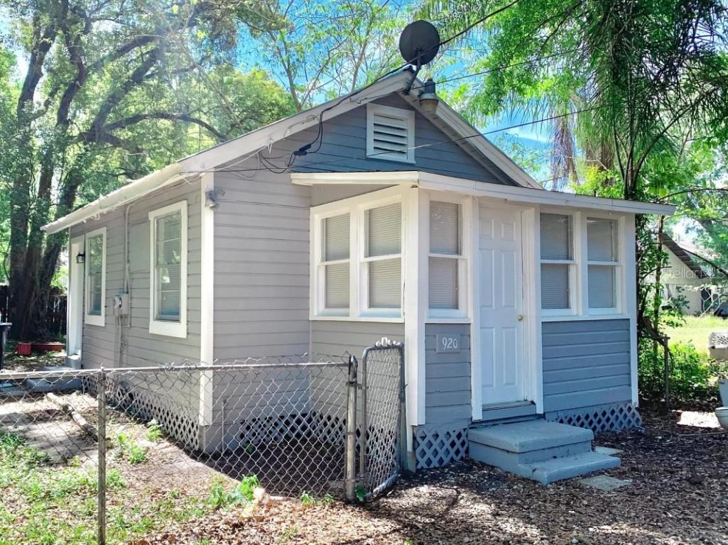 916 22nd St., Orlando, FL 32805