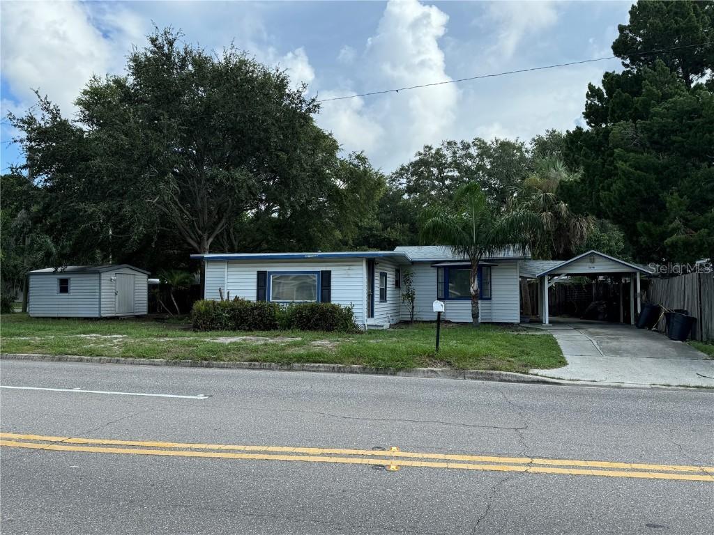 3606 9th Ave., Bradenton, FL 34205
