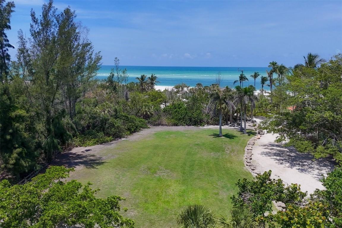 1003 Westway Dr., Sarasota, FL 34236