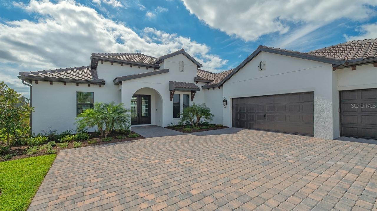 10629 Nicklaus Ct., Englewood, FL 34223