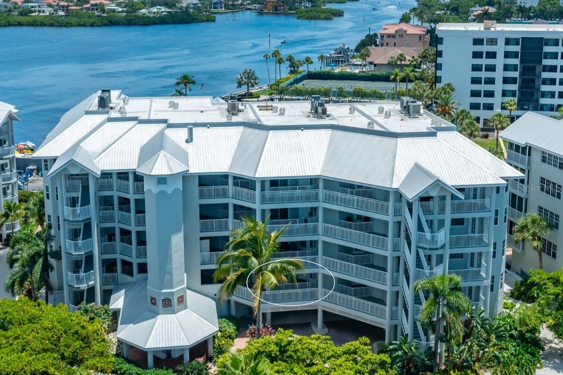 1260 Dolphin Bay Way #203, Sarasota, FL 34242