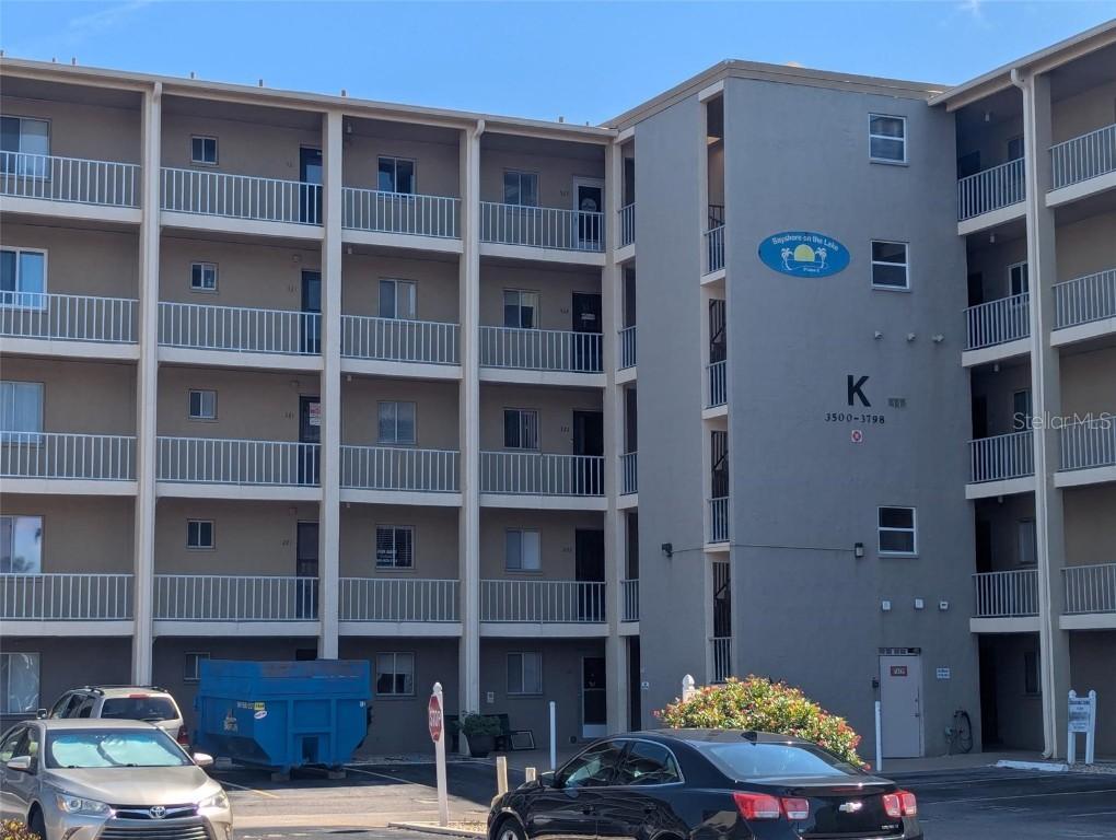 3780 Lake Bayshore Dr. #K-521, Bradenton, FL 34205