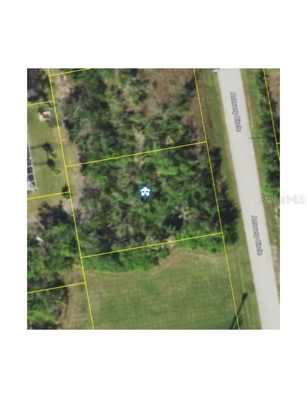 8289 Antwerp Cir., Port Charlotte, FL 33981