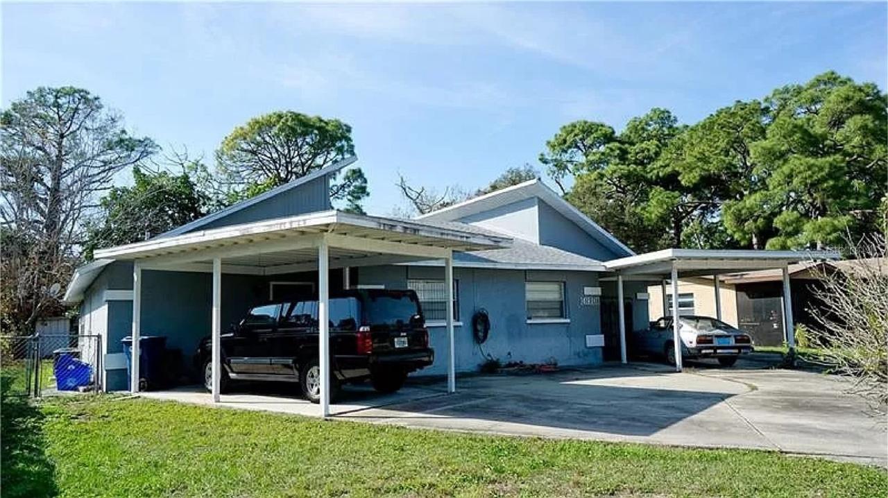4916 18th St. #A/B, Bradenton, FL 34207