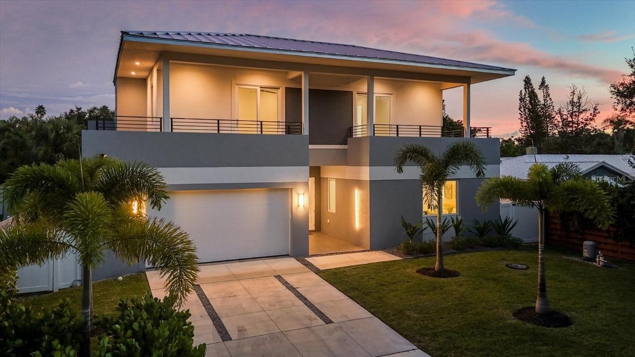 2234 Hibiscus St., Sarasota, FL 34239
