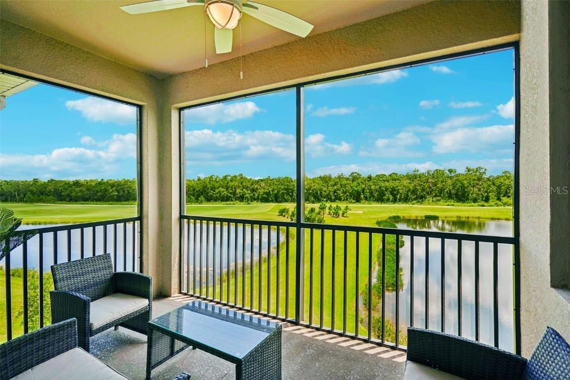 17704 Gawthrop Dr. #402, Bradenton, FL 34211