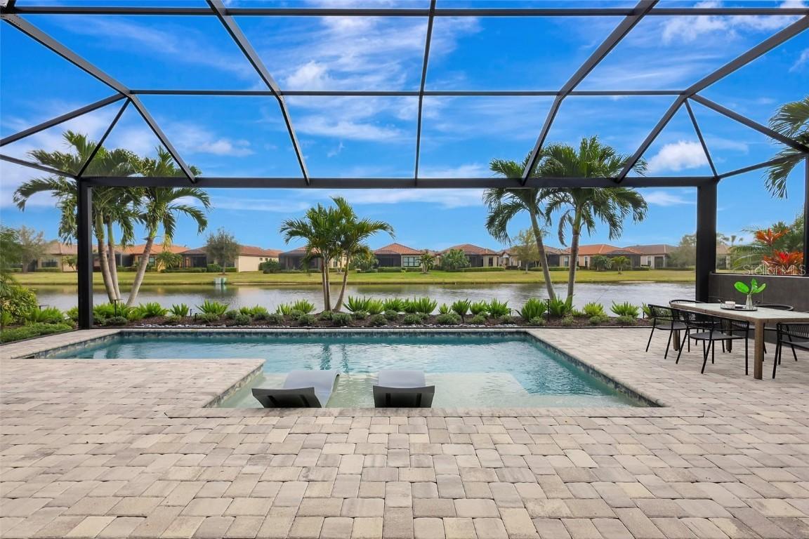13116 Treviso Dr., Bradenton, FL 34211