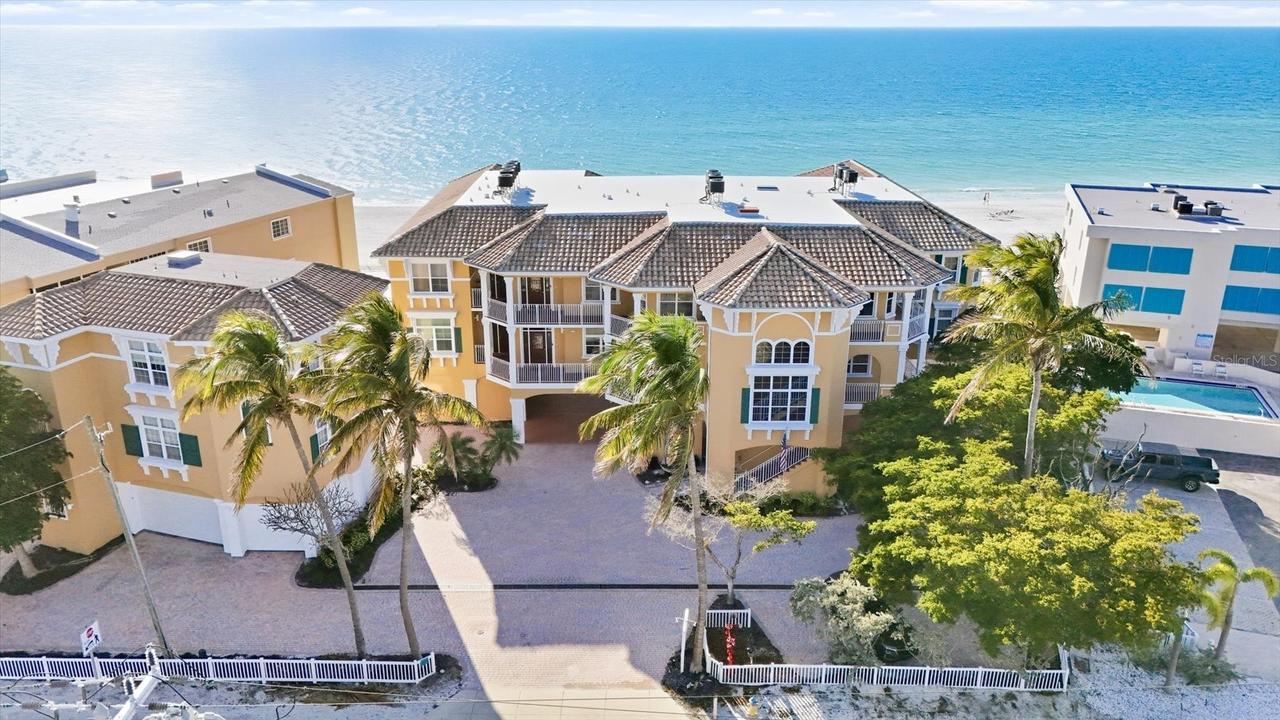 1900 Gulf Dr. #4, Bradenton Beach, FL 34217