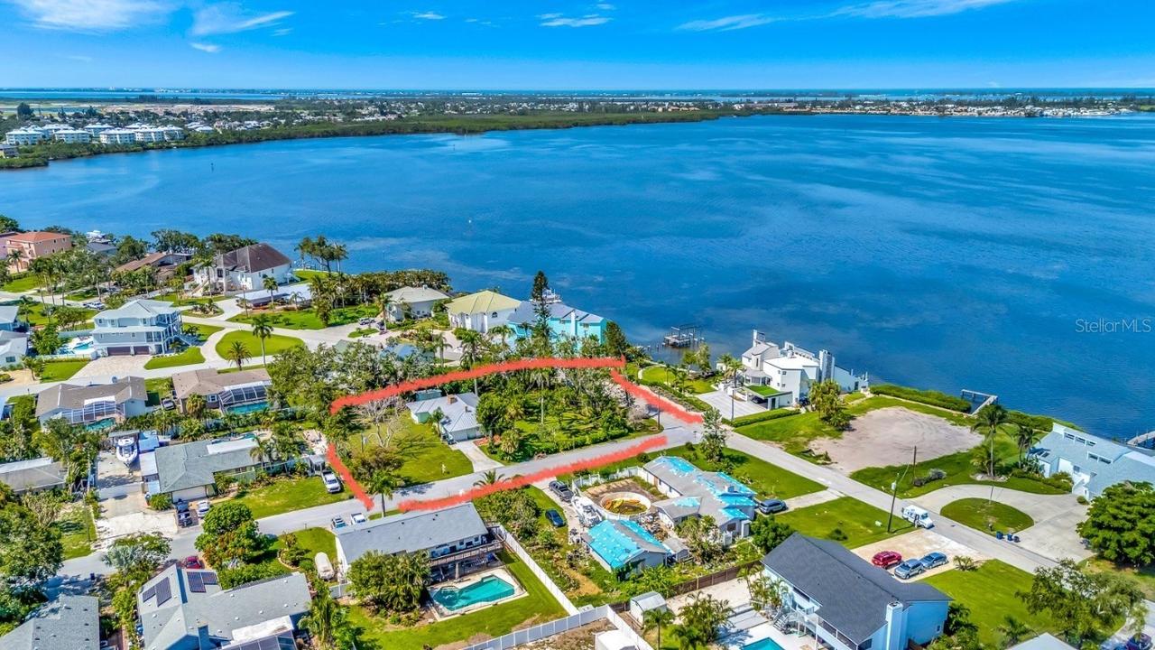 2403 Palma Sola Blvd., Bradenton, FL 34209