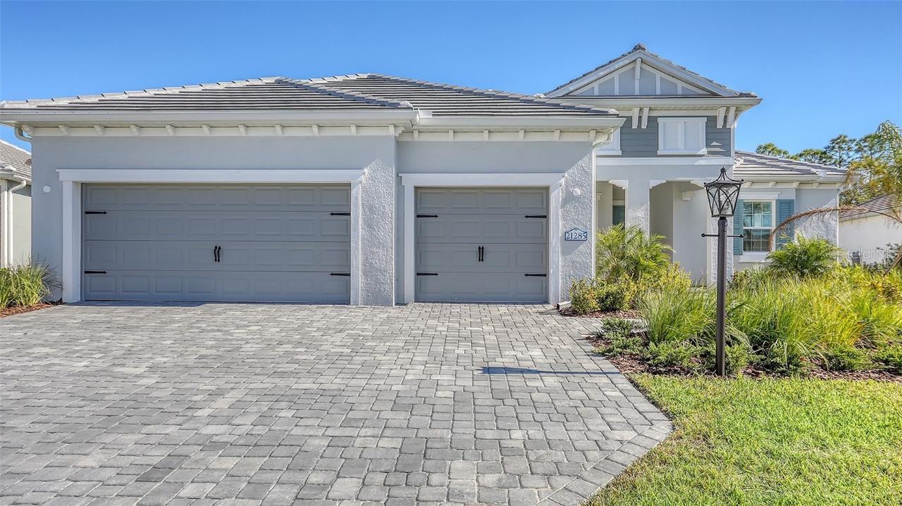 21285 Holmes Cir., Venice, FL 34293