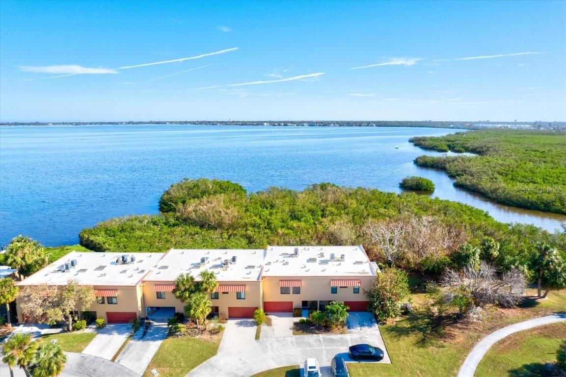 4013 Catalina Dr., Bradenton, FL 34210