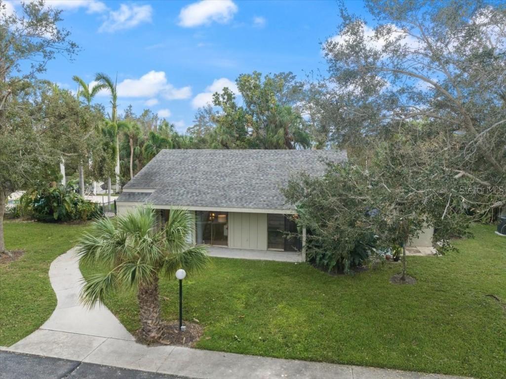 2212 Bahia Vista St. #I1, Sarasota, FL 34239