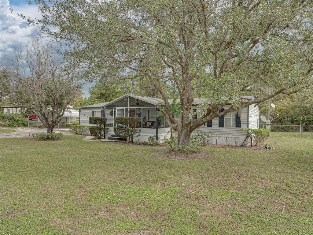 117 E Sunnyside Dr., Lake Placid, FL 33852