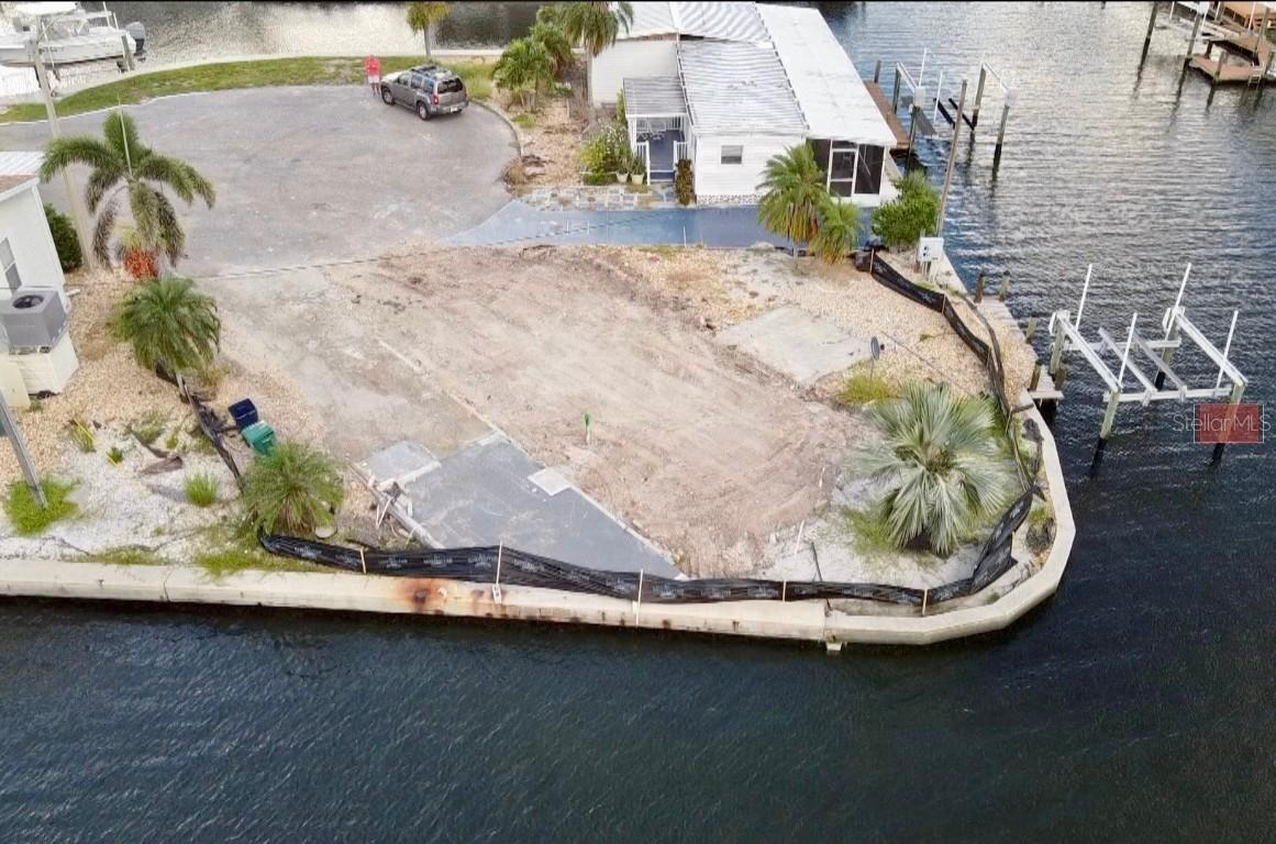 319 Terra Ceia Dr., Palmetto, FL 34221