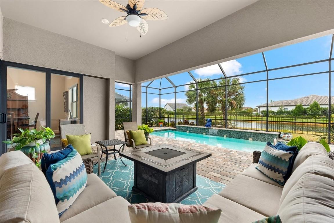 17802 Eastbrook Ter., Lakewood Ranch, FL 34202