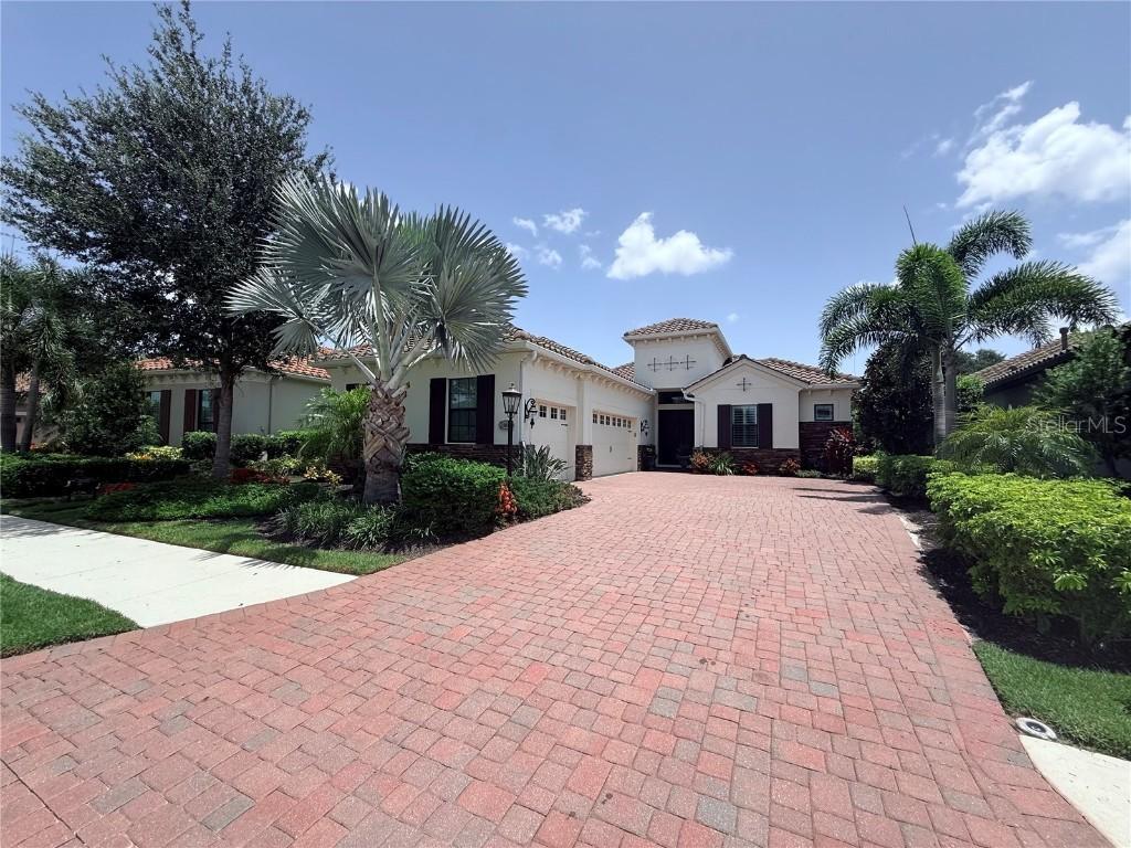 15618 Castle Park Ter., Lakewood Ranch, FL 34202