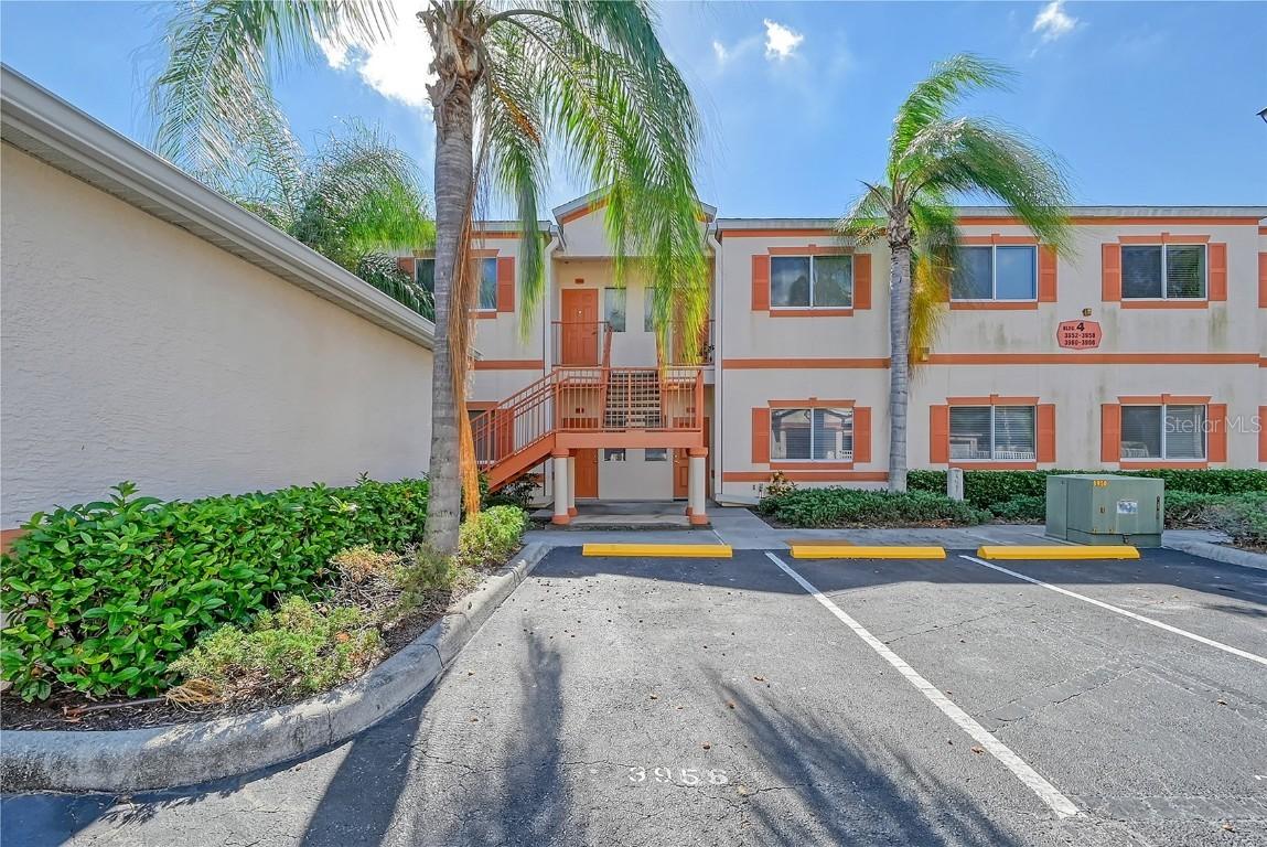 3956 Mediterranea Cir. #412, Sarasota, FL 34233