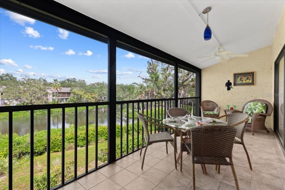 1519 Pelican Point Dr. #292, Sarasota, FL 34231