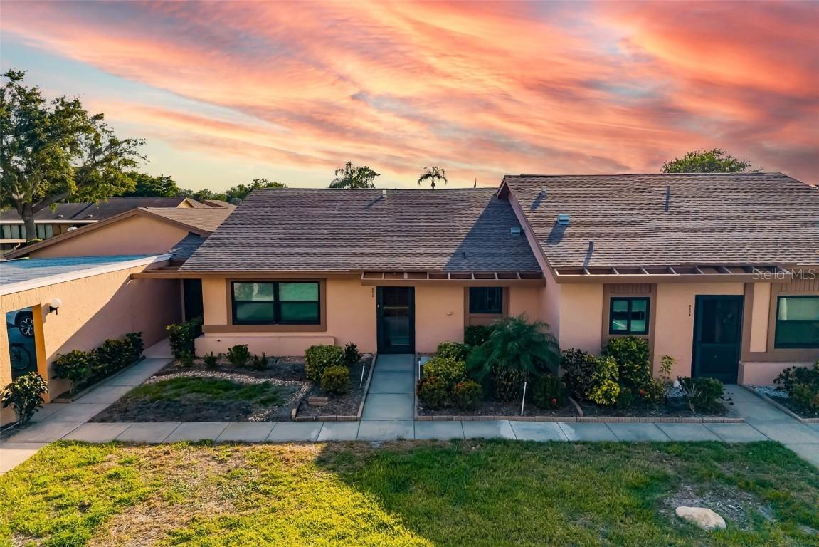 2812 Heritage Ln., Bradenton, FL 34209