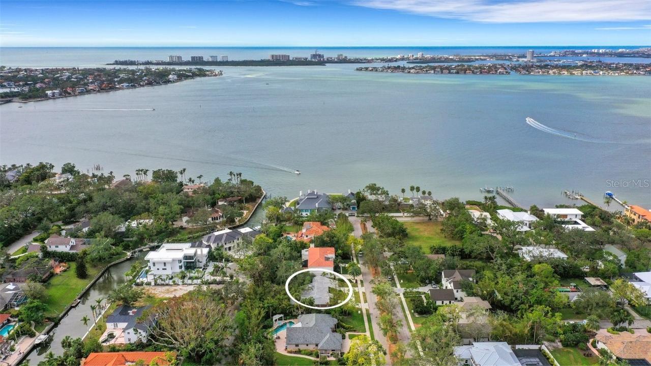 1616 North Dr., Sarasota, FL 34239