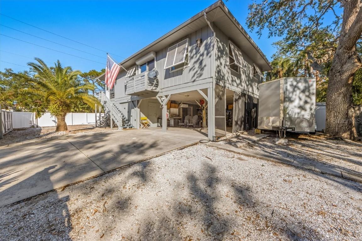 3511 Camino Real, Sarasota, FL 34239