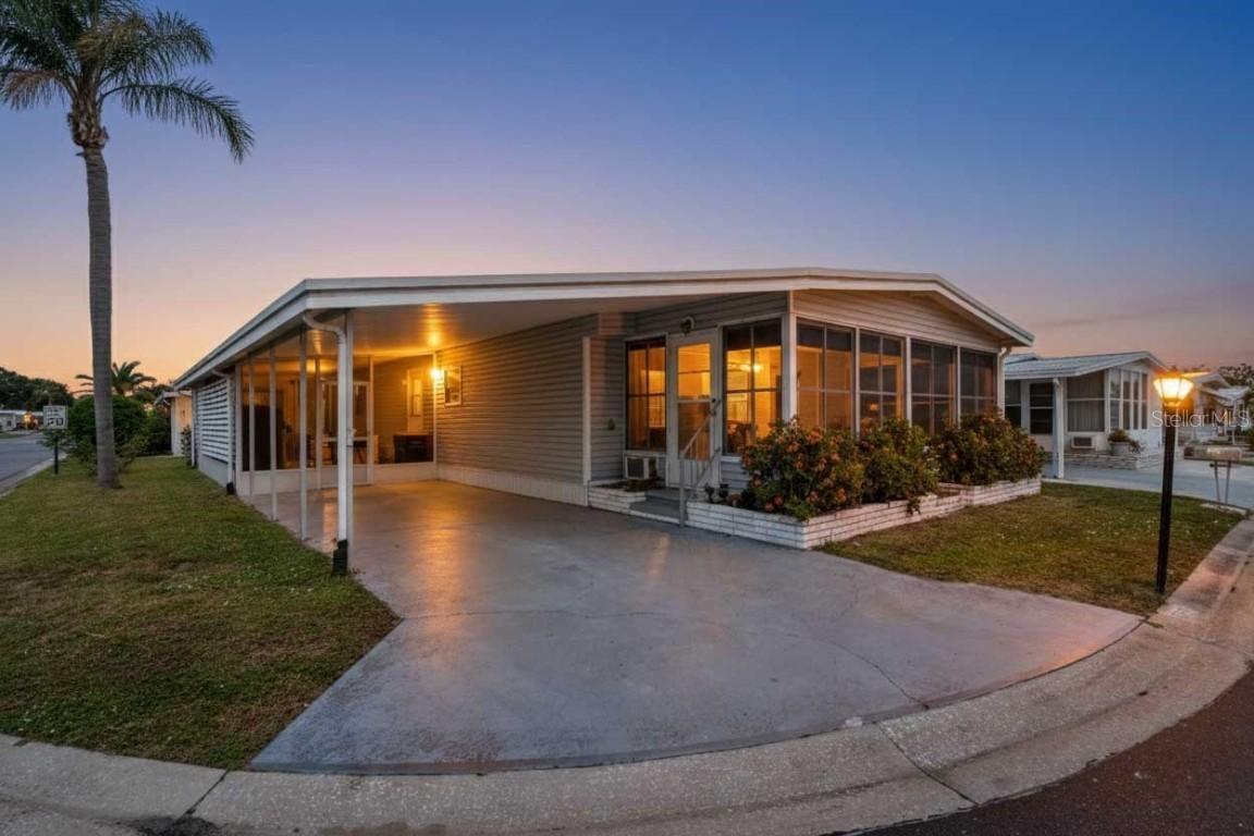 3213 Sumac Ter., Sarasota, FL 34237