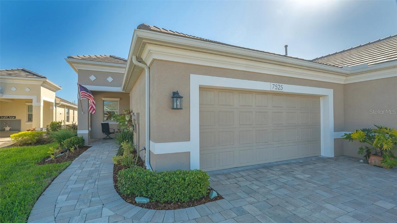 7525 Alumni Tr., Sarasota, FL 34243