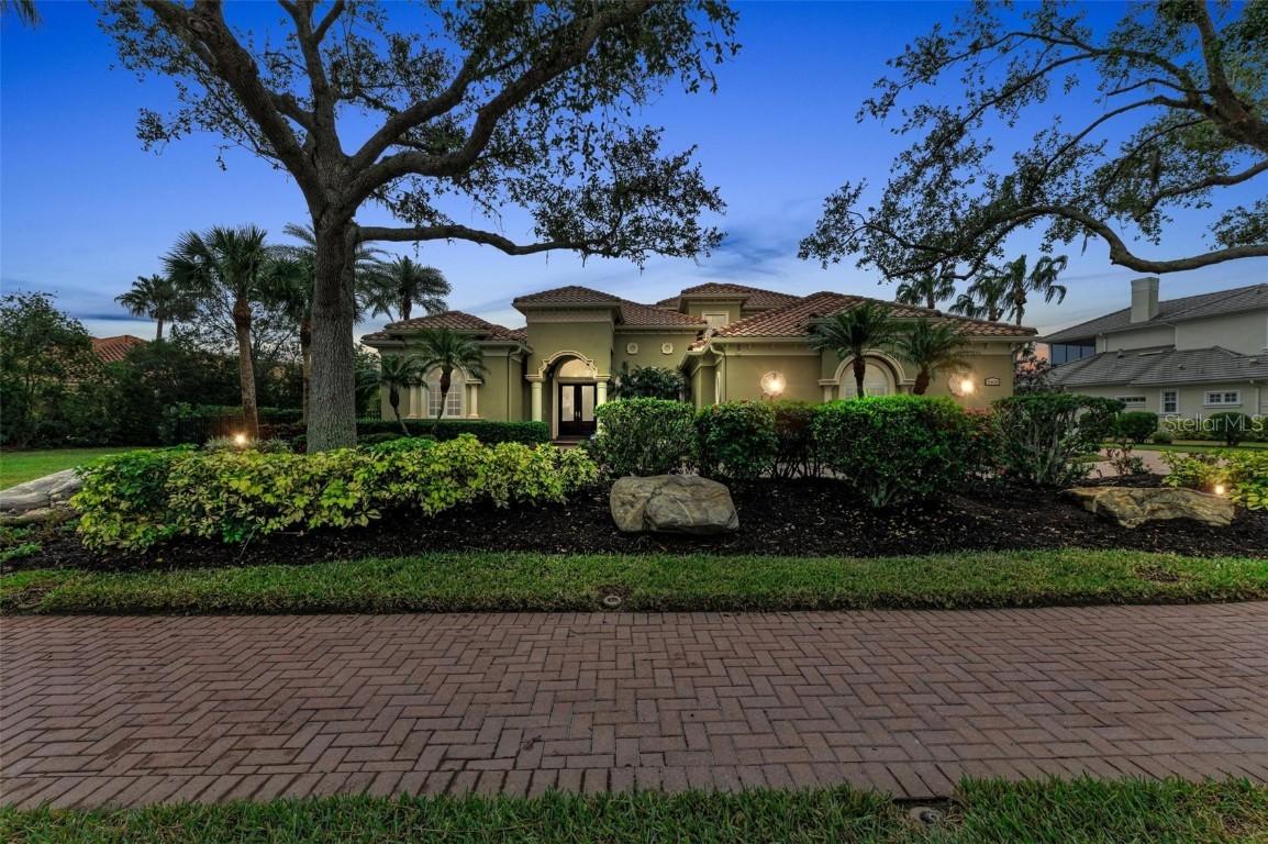 3408 Founders Club Dr., Sarasota, FL 34240