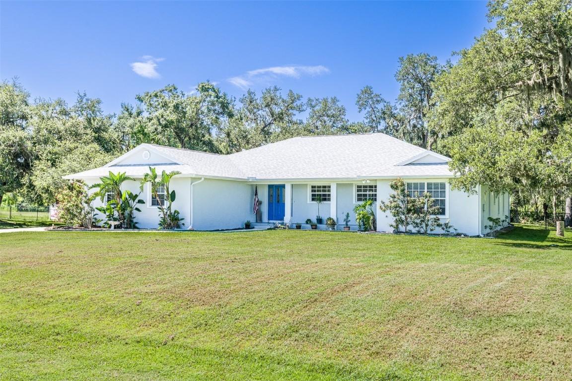 1496 Palm View Rd., Sarasota, FL 34240