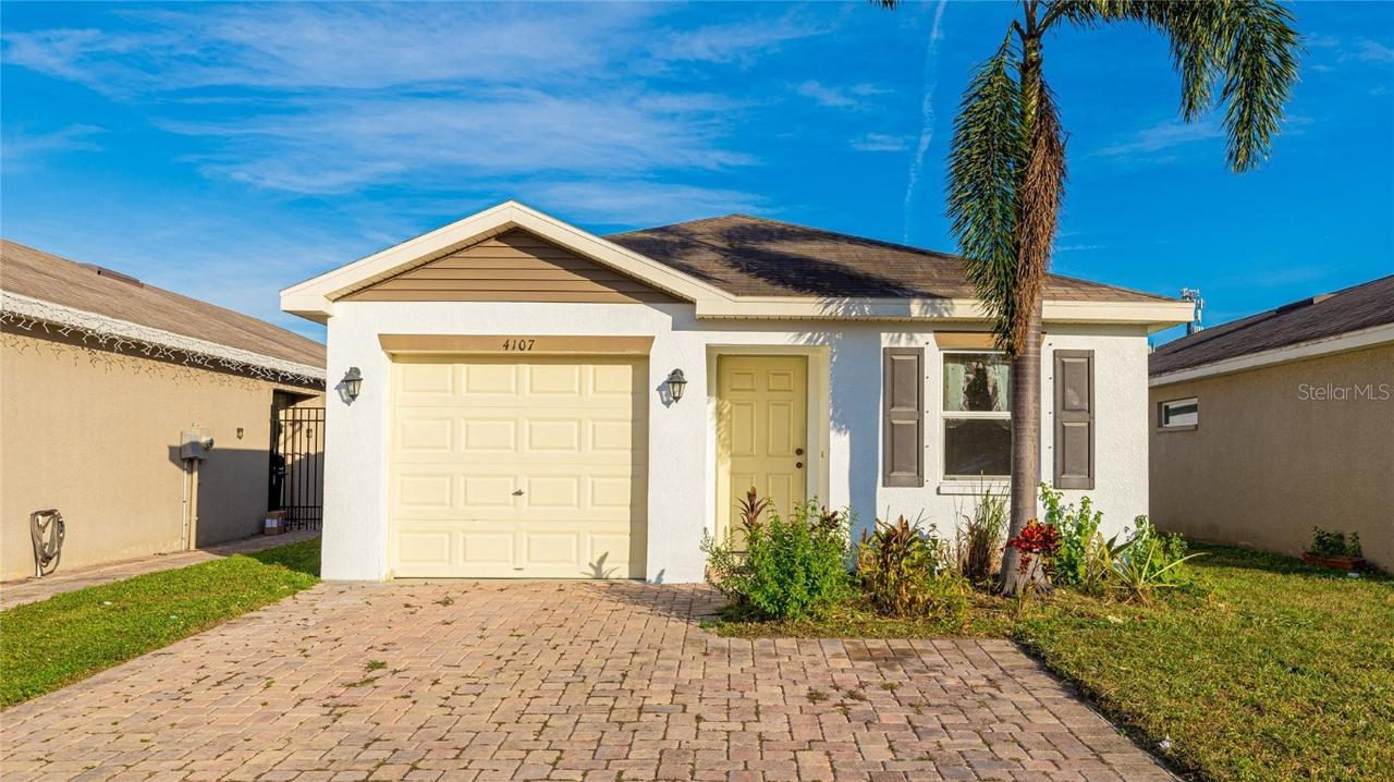 4107 11th St., Bradenton, FL 34208
