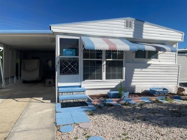 1807 Iowa Ave., Bradenton, FL 34207