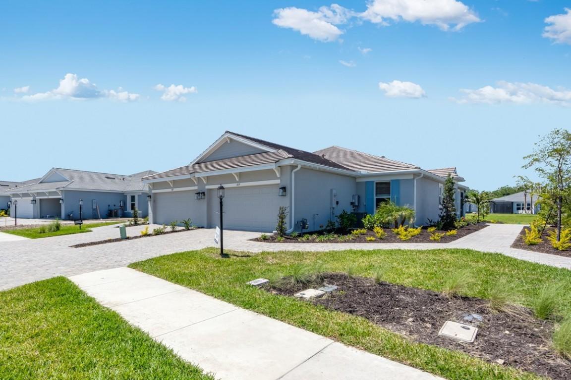 8113 Moonbeam Ave., Sarasota, FL 34241