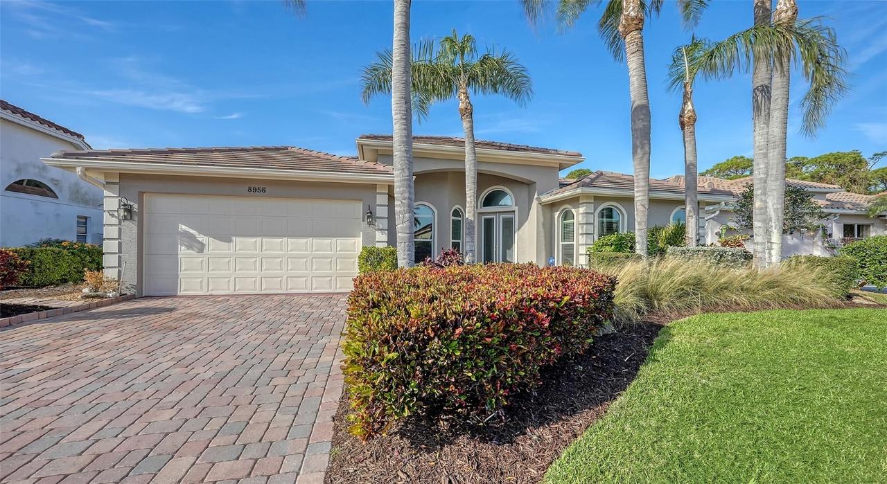 8956 Huntington Pointe Dr., Sarasota, FL 34238