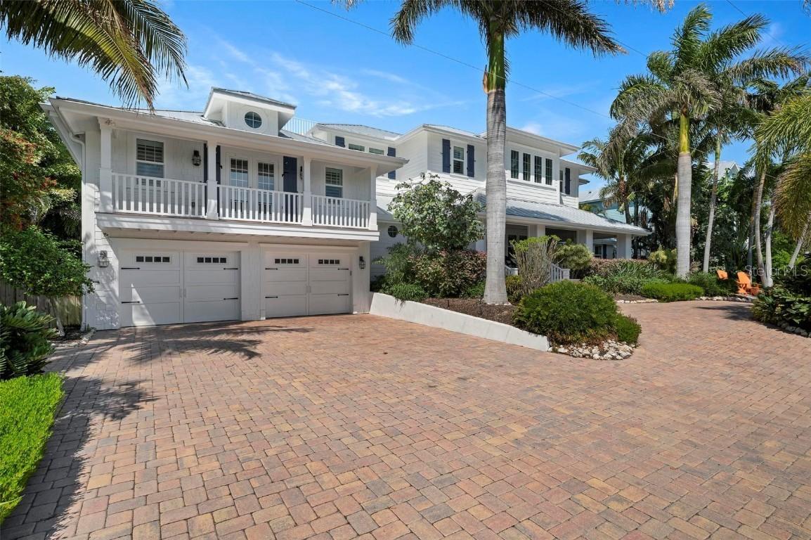 116 50th St., Holmes Beach, FL 34217
