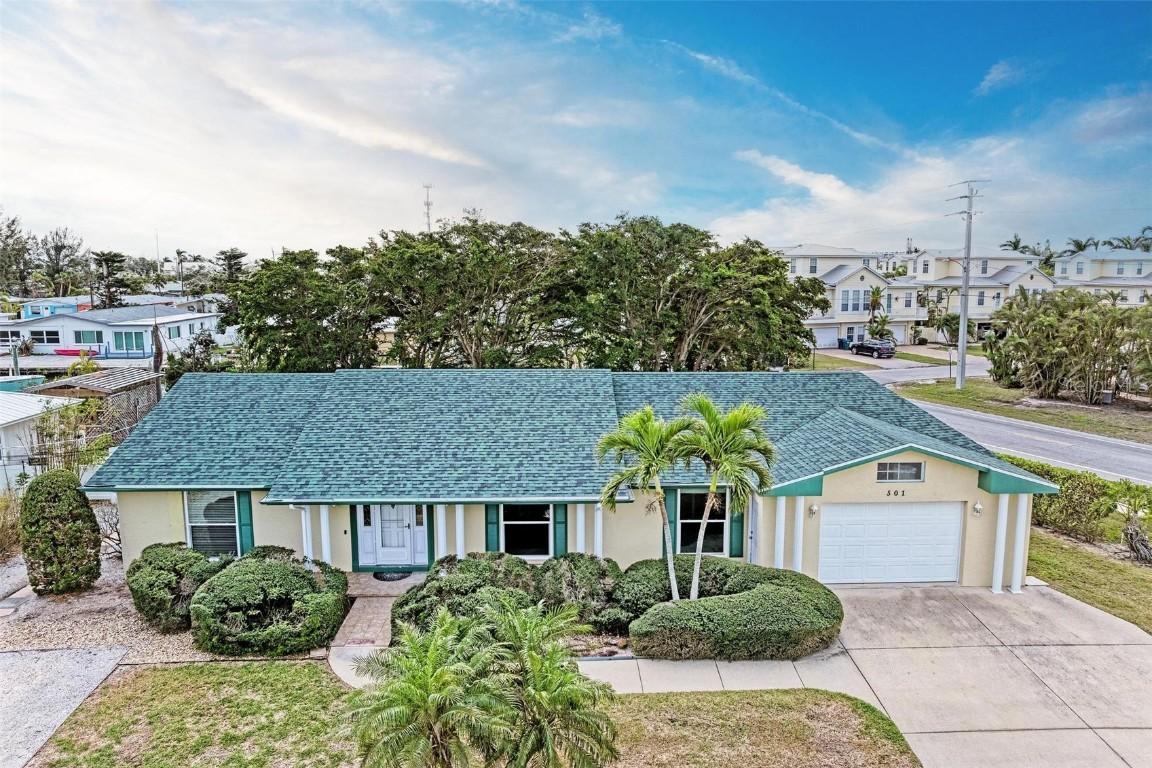 501 65th St., Holmes Beach, FL 34217