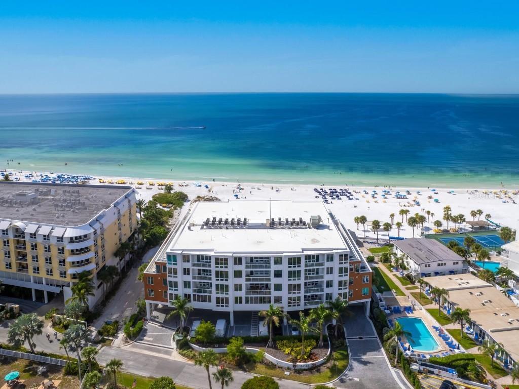 1035 Seaside Dr. #305, Sarasota, FL 34242