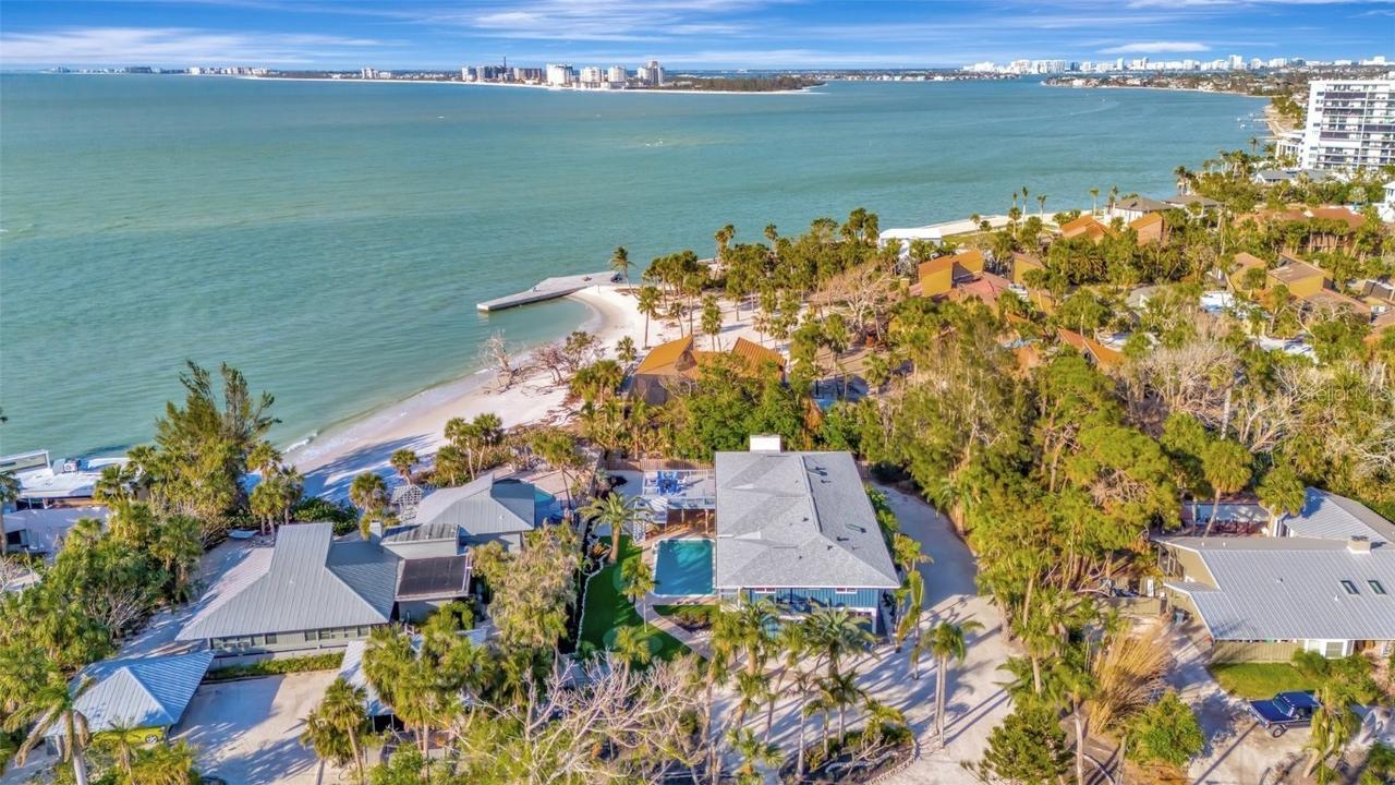 77 Sandy Hook Rd., Sarasota, FL 34242